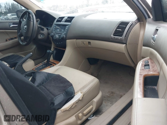 2004 Honda Accord EX with VIN 1HGCM66514A061236, listed as a IAAI auction lot 42565461 with 214,605 mi miles and . Bid and sale history available at DreamBid. Image 5.
