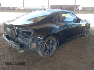 2014 Scion FR-S z VIN JF1ZNAA18E9704218, wystawiony jako IAAI lot #42348298 z przebiegiem 107 122 mil mil oraz . Historia ofert i sprzedaży dostępna na DreamBid. Obrazek 4.