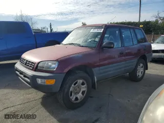 1998 Toyota RAV4 with VIN JT3GP10V5W7037660, listed as a Copart auction lot 44176245 with 203,792 mi miles and Salvage Title. Bid and sale history available at carsss.com. Image 1.