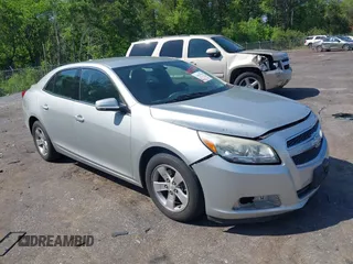 2013 Chevrolet Malibu LT with VIN 1G11C5SA2DF352362, listed as a IAAI auction lot 41955763 with 122,328 mi miles and . Bid and sale history available at DreamBid. Image 1.