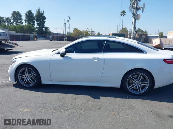 2019 Mercedes-Benz E with VIN WDD1J6HB6KF113709, listed as a IAAI auction lot 41640843 with 48,176 mi miles. Bid and sale history available at carsss.com. Image 14.