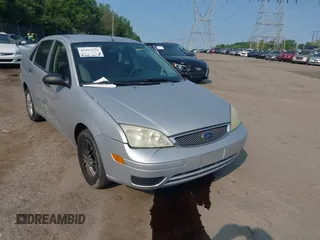 2007 Ford Focus S with VIN 1FAFP34NX7W265017, listed as a IAAI auction lot 42415556 with 71,840 mi miles and . Bid and sale history available at DreamBid. Image 12.