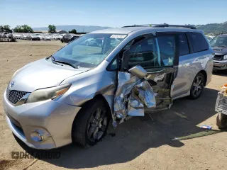2015 Toyota Sienna SE with VIN 5TDXK3DC7FS546041, listed as a Copart auction lot 53992165 with 106,259 mi miles and Salvage Title. Bid and sale history available at carsss.com. Image 1.