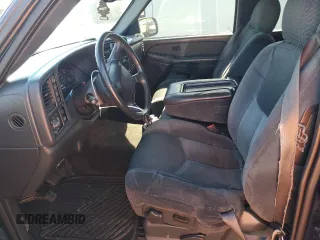 2002 Chevrolet Avalanche with VIN 3GNEK13T62G111797, listed as a Copart auction lot 74718404 with 313,990 mi miles and Salvage Title. Bid and sale history available at carsss.com. Image 7.