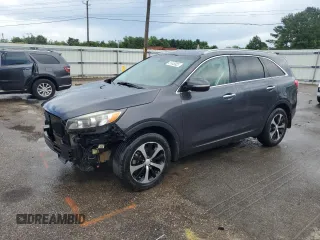 2016 Kia Sorento EX with VIN 5XYPH4A14GG015269, listed as a Copart auction lot 61449925 with 250,605 mi miles and Salvage title. Bid and sale history available at DreamBid. Image 1.