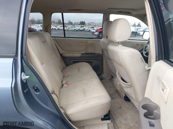 2007 Toyota Highlander w/3rd Row with VIN JTEEP21AX70231515, listed as a IAAI auction lot 41640668 with 218,009 mi miles. Bid and sale history available at carsss.com. Image 8.