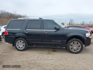 2012 Lincoln Navigator with VIN 5LMJJ2J50CEL05439, listed as a IAAI auction lot 41516644 with 173,183 mi miles. Bid and sale history available at carsss.com. Image 13.