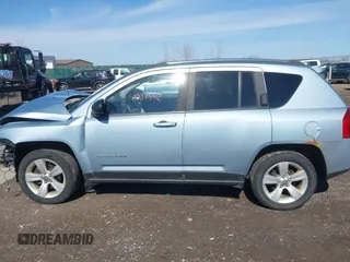 2013 Jeep Compass Latitude with VIN 1C4NJDEB2DD263920, listed as a IAAI auction lot 41832542 with 128,018 mi miles. Bid and sale history available at carsss.com. Image 14.
