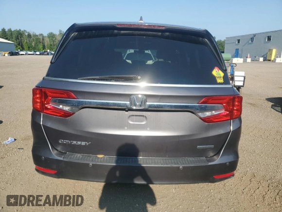 2018 Honda Odyssey Touring with VIN 5FNRL6H87JB510618, listed as a Copart auction lot 62817195 with 360,078 mi miles and Clean title. Bid and sale history available at DreamBid. Image 6.