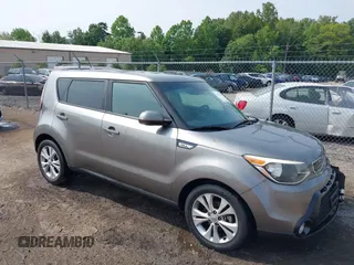 2016 Kia Soul + z VIN KNDJP3A57G7312166, wystawiony jako IAAI lot #42423704 z przebiegiem 106 619 mil mil oraz . Historia ofert i sprzedaży dostępna na DreamBid. Obrazek 1.