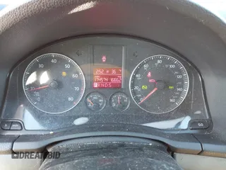2009 Volkswagen Jetta SE с VIN 3VWTM71K99M311086, выставлен на аукционе IAAI как лот 41354846 с пробегом 174 574 миль миль и . История ставок и продаж доступна на DreamBid. Изображение 7.