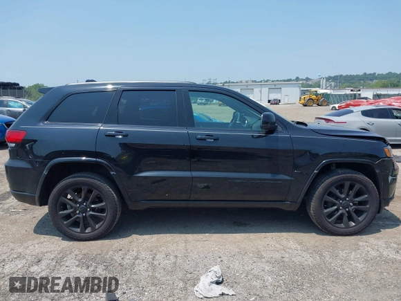 2019 Jeep Grand Cherokee Altitude with VIN 1C4RJFAG0KC568835, listed as a IAAI auction lot 42416530 with 97,175 mi miles and . Bid and sale history available at DreamBid. Image 12.