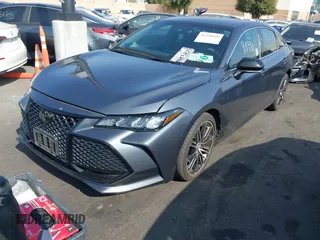 2019 Toyota Avalon XLE z VIN 4T1BZ1FB5KU030812, wystawiony jako IAAI lot #41498998 z przebiegiem 31 986 mil mil oraz . Historia ofert i sprzedaży dostępna na DreamBid. Obrazek 19.