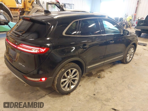 2017 Lincoln MKC Select z VIN 5LMCJ2D94HUL61565, wystawiony jako IAAI lot #42019067 z przebiegiem 77 366 mil mil oraz . Historia ofert i sprzedaży dostępna na DreamBid. Obrazek 4.