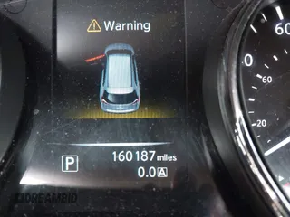 2014 Nissan Rogue S z VIN 5N1AT2MT0EC856766, wystawiony jako IAAI lot #42335105 z przebiegiem 160 187 mil mil oraz . Historia ofert i sprzedaży dostępna na DreamBid. Obrazek 7.