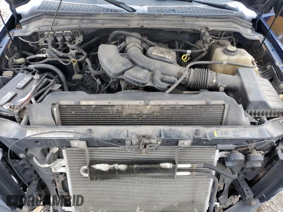 2008 Ford F-250 XL with VIN 1FTNF20588EE00477, listed as a Copart auction lot 61615835 with 351,235 mi miles and Salvage title. Bid and sale history available at DreamBid. Image 11.
