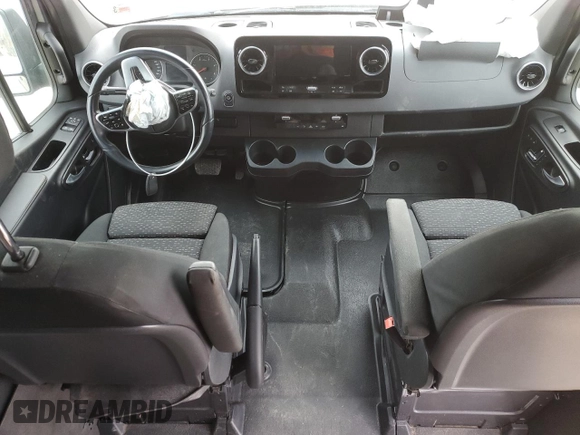 2021 Mercedes-Benz Sprinter with VIN W1Y4EDVY2MT064081, listed as a Copart auction lot 87315064 with Not Provided miles and Salvage Title. Bid and sale history available at DreamBid. Image 8.