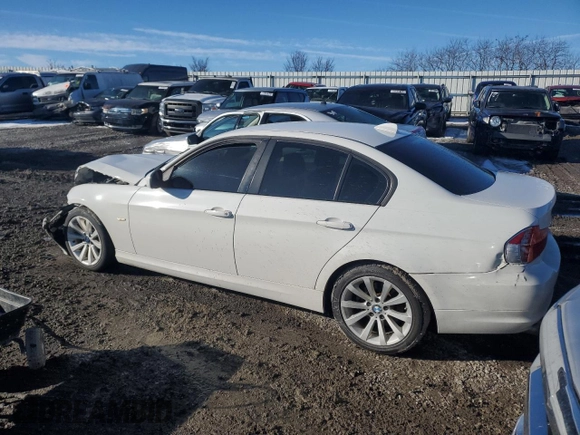 2011 BMW 3 Series 328i with VIN WBAPH7G58BNM55893, listed as a Copart auction lot 89115715 with 125,154 mi miles and Salvage Title. Bid and sale history available at carsss.com. Image 2.