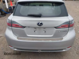 2012 Lexus CT CT 200h with VIN JTHKD5BHXC2100529, listed as a IAAI auction lot 41805863 with Not Provided miles and . Bid and sale history available at carsss.com. Image 16.