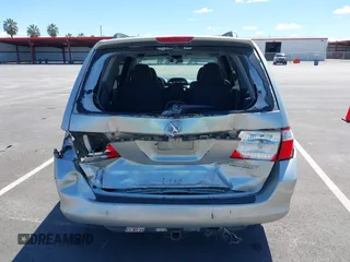 2005 Honda Odyssey EX with VIN 5FNRL38435B417211, listed as a IAAI auction lot 41943118 with 231,081 mi miles. Bid and sale history available at carsss.com. Image 16.