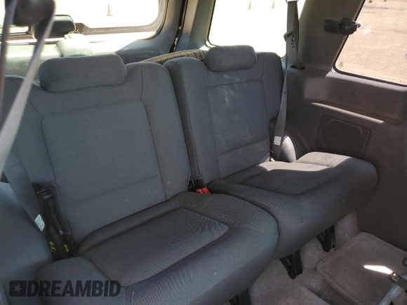 2002 Ford Explorer Sport XLS с VIN 1FMZU70E82UC45698, выставлен на аукционе Copart как лот 50524575 с пробегом 106 835 миль миль и Списание • Salvage title. История ставок и продаж доступна на DreamBid. Изображение 10.