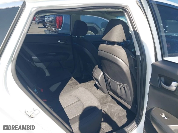 2018 Kia Optima LX with VIN KNAGT4L37J5202502, listed as a IAAI auction lot 41819087 with 73,311 mi miles. Bid and sale history available at carsss.com. Image 8.