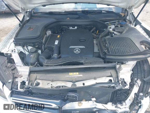 2019 Mercedes-Benz GLC 300 with VIN WDC0G4JBXK1000310, listed as a IAAI auction lot 42668396 with 22,459 mi miles and . Bid and sale history available at DreamBid. Image 10.