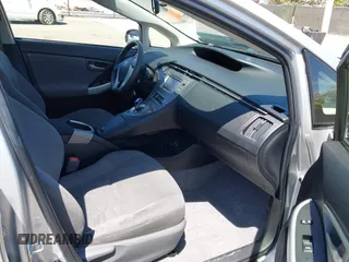 2015 Toyota Prius Four with VIN JTDKN3DU0F0443458, listed as a IAAI auction lot 42086506 with 121,952 mi miles and . Bid and sale history available at DreamBid. Image 5.