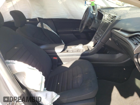 2019 Ford Fusion Hybrid SE with VIN 3FA6P0LU8KR176467, listed as a Copart auction lot 59426572 with 110,240 mi miles. Bid and sale history available at carsss.com. Image 5.