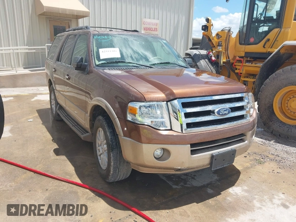2012 Ford Expedition XLT с VIN 1FMJU1H59CEF11188, выставлен на аукционе IAAI как лот 42511301 с пробегом 153 090 миль миль и . История ставок и продаж доступна на DreamBid. Изображение 1.