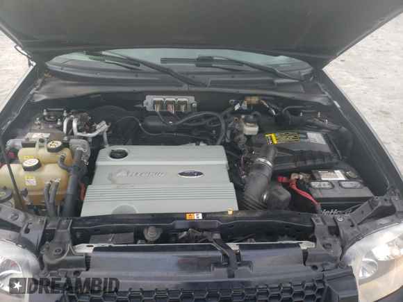 2007 Ford Escape Hybrid with VIN 1FMCU49HX7KB90305, listed as a Copart auction lot 44300405 with 240,011 mi miles and Salvage Title. Bid and sale history available at carsss.com. Image 11.