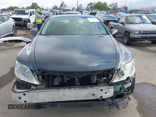 2007 Lexus LS 460 L с VIN JTHGL46F075002562, выставлен на аукционе IAAI как лот 42110316 с пробегом Не указан миль и . История ставок и продаж доступна на DreamBid. Изображение 13.