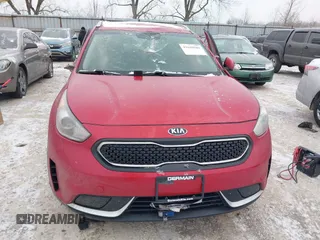 2019 Kia Niro LX with VIN KNDCB3LC7K5218814, listed as a IAAI auction lot 41628684 with 1 mi miles. Bid and sale history available at carsss.com. Image 12.