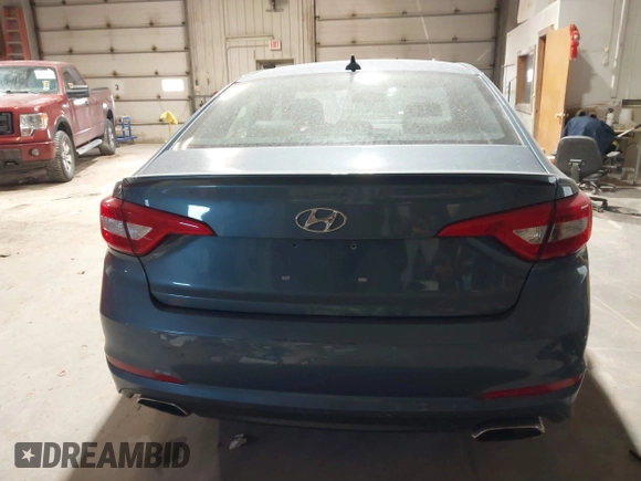 2015 Hyundai Sonata Sport with VIN 5NPE34AF9FH187614, listed as a IAAI auction lot 41510937 with 158,911 mi miles and . Bid and sale history available at DreamBid. Image 17.