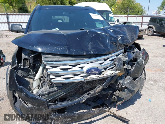 2018 Ford Explorer XLT with VIN 1FM5K7DHXJGC54425, listed as a IAAI auction lot 40332740 with 80,932 mi miles and . Bid and sale history available at DreamBid. Image 6.