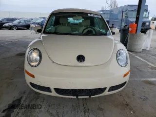 2007 Volkswagen Beetle with VIN 3VWRG31Y47M409230, listed as a Copart auction lot 47407585 with 190,944 mi miles and Clean title. Bid and sale history available at DreamBid. Image 5.