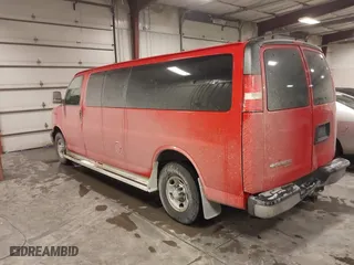 2013 Chevrolet Express Passenger 1LT with VIN 1GAZG1FA2D1178476, listed as a IAAI auction lot 41572423 with 188,369 mi miles. Bid and sale history available at carsss.com. Image 3.