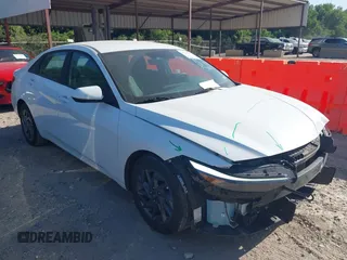 2024 Hyundai Elantra SEL with VIN KMHLM4DG5RU695013, listed as a IAAI auction lot 42605775 with 41,663 mi miles and . Bid and sale history available at DreamBid. Image 1.