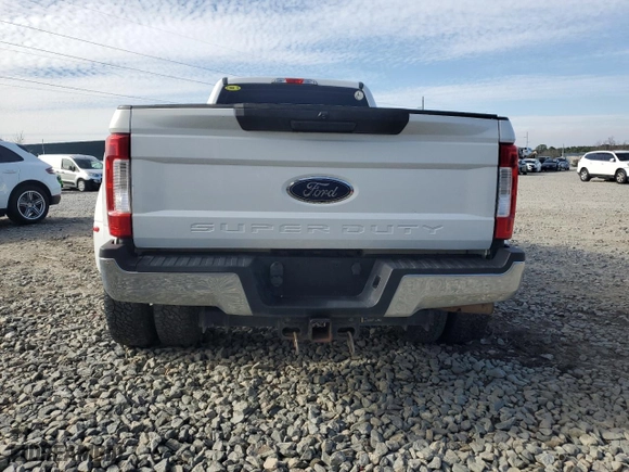 2018 Ford Super Duty F-350 DRW XL with VIN 1FT8W3DT1JEC05290, listed as a Copart auction lot 46328895 with 0 mi miles and Salvage Title. Bid and sale history available at carsss.com. Image 6.