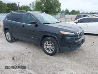 2016 Jeep Cherokee Latitude with VIN 1C4PJMCS9GW225346, listed as a IAAI auction lot 42362322 with 122,816 mi miles and . Bid and sale history available at DreamBid. Image 1.