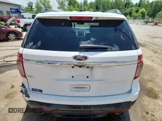 2014 Ford Explorer XLT z VIN 1FM5K7D86EGA80360, wystawiony jako Copart lot #61604015 z przebiegiem 186 072 mil mil oraz Szkoda całkowita • Salvage title. Historia ofert i sprzedaży dostępna na DreamBid. Obrazek 6.