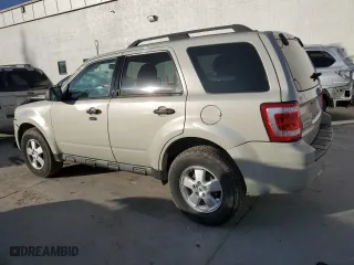 2009 Ford Escape XLT with VIN 1FMCU93G89KA56814, listed as a Copart auction lot 48733485 with 124,063 mi miles and Salvage Title. Bid and sale history available at carsss.com. Image 2.