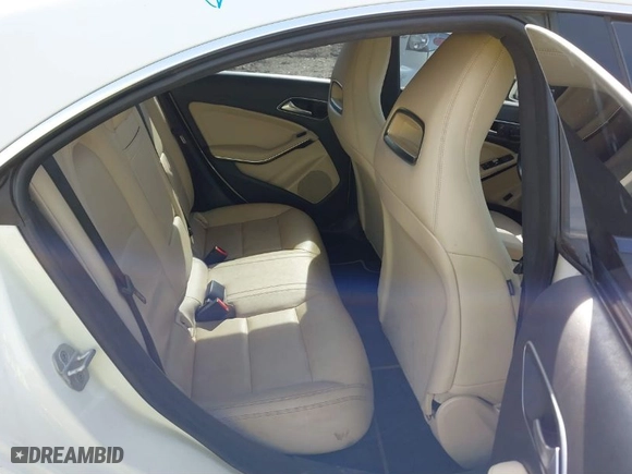 2015 Mercedes-Benz CLA-Class CLA 250 with VIN WDDSJ4EB2FN190179, listed as a IAAI auction lot 41780762 with 138,923 mi miles. Bid and sale history available at carsss.com. Image 8.