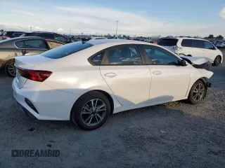 2022 Kia Forte LXS with VIN 3KPF24AD1NE452874, listed as a Copart auction lot 48189465 with 30,373 mi miles and Salvage Title. Bid and sale history available at carsss.com. Image 3.