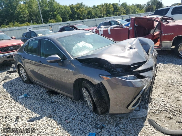 2021 Toyota Camry Hybrid LE with VIN 4T1C31AK6MU561923, listed as a Copart auction lot 71778664 with 60,739 mi miles and Salvage Title. Bid and sale history available at carsss.com. Image 4.