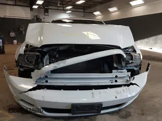 2014 Ford Mustang V6 with VIN 1ZVBP8EM4E5267406, listed as a IAAI auction lot 41752563 with 84,823 mi miles. Bid and sale history available at carsss.com. Image 12.