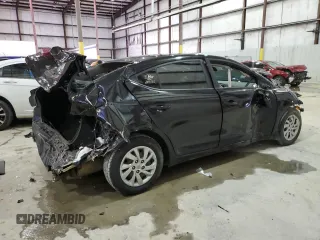 2018 Hyundai Elantra SE z VIN KMHD74LF3JU519294, wystawiony jako Copart lot #45653605 z przebiegiem 113 715 mil mil oraz Szkoda całkowita • Salvage title. Historia ofert i sprzedaży dostępna na DreamBid. Obrazek 3.