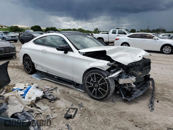 2021 Mercedes-Benz C 300 z VIN W1KWJ8DB2MG095181, wystawiony jako Copart lot #62876523 z przebiegiem 13 463 mil mil oraz Szkoda całkowita • Salvage title. Historia ofert i sprzedaży dostępna na DreamBid. Obrazek 4.