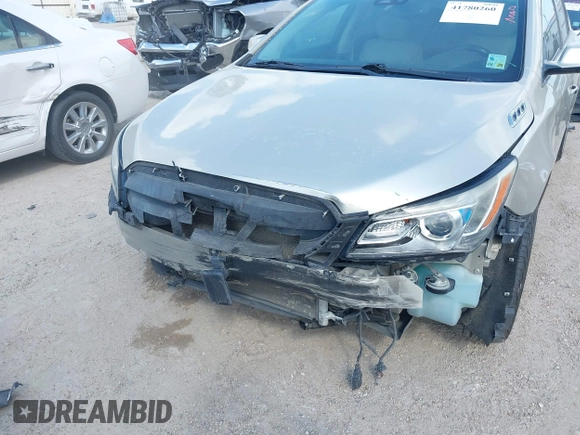 2014 Buick LaCrosse Premium II with VIN 1G4GF5G32EF129559, listed as a IAAI auction lot 41780260 with 120,487 mi miles and . Bid and sale history available at DreamBid. Image 6.