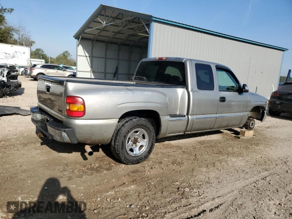 1999 GMC New Sierra 1500 SLE with VIN 2GTEC19T2X1547558, listed as a Copart auction lot 50364915 with 328,396 mi miles and Salvage Title. Bid and sale history available at carsss.com. Image 3.